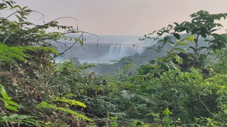 Budha Talab Jagdalpur – Complete Travel Guide (2025) | A Peaceful Tourist Attraction in Bastar
